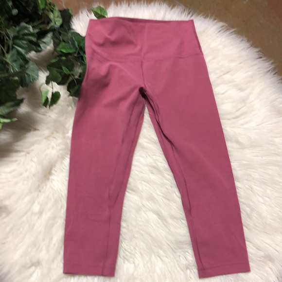 Lululemon aligh 21 - Picture 2 of 5